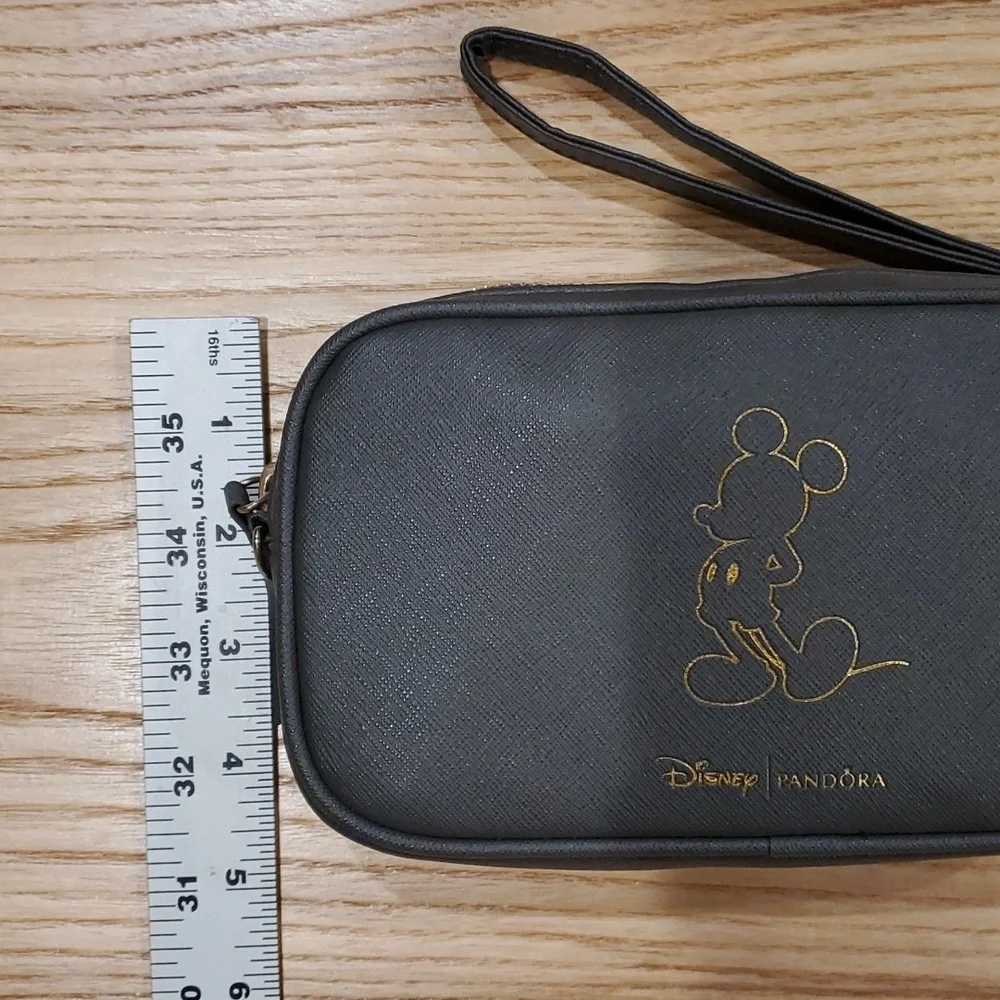 PANDORA DISNEY Limited Edition Mickey Mouse Grey Zipper Crossbody Bag 2018